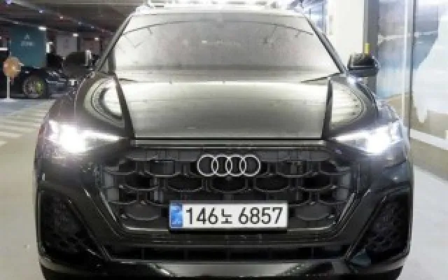 수원수입중고차직거래사이트 Q8 55 TFSI 콰트로 프리미엄 매물 사진 18 - 2025/06 8,007km