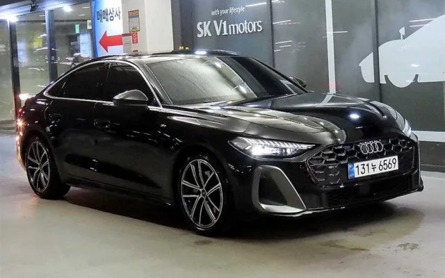 수원수입중고차직거래사이트 A5 (B10) 40 TFSI 콰트로 S-라인 매물 사진 12 - 2025/10 9,875km