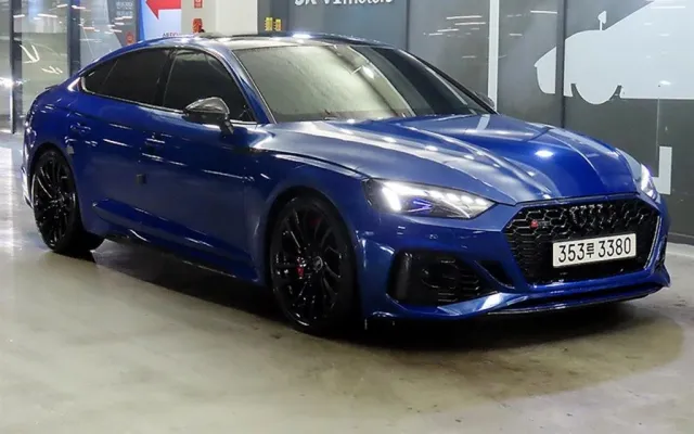 수원수입중고차직거래사이트 RS5 (F5) 스포트백 2.9 TFSI 콰트로 매물 사진 2 - 2023/11 12,240km